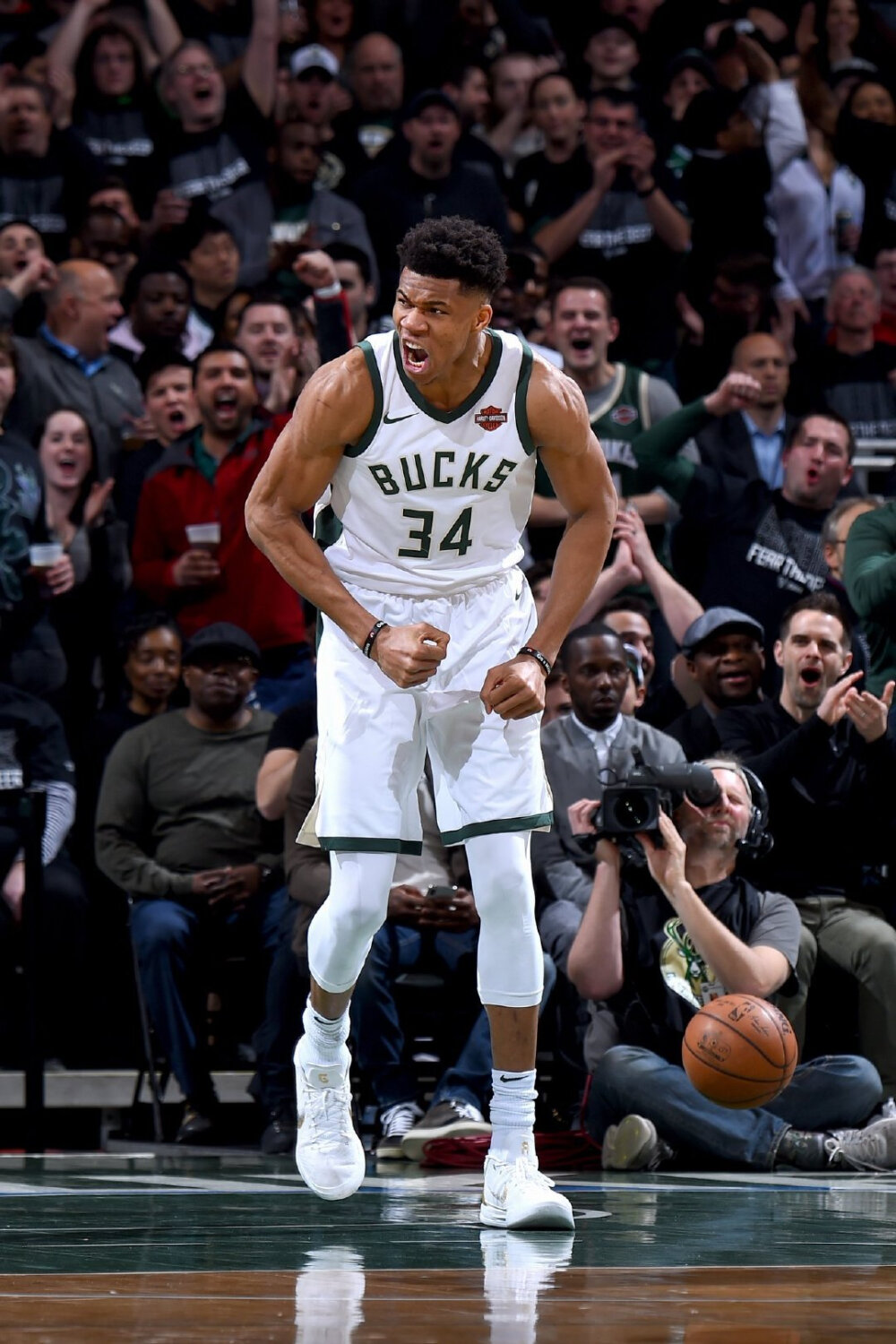 体坛：奥斯卡7月就查出心脏异常，他当时已想过要退役（体坛披露：奥斯卡7月被查出心脏异常，当时已考虑退役）