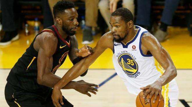 哀悼，前狼队青训球员在回家途中遭遇车祸遇难，年仅21岁（前狼队青训球员返家途中遭遇车祸不幸离世，年仅21岁）